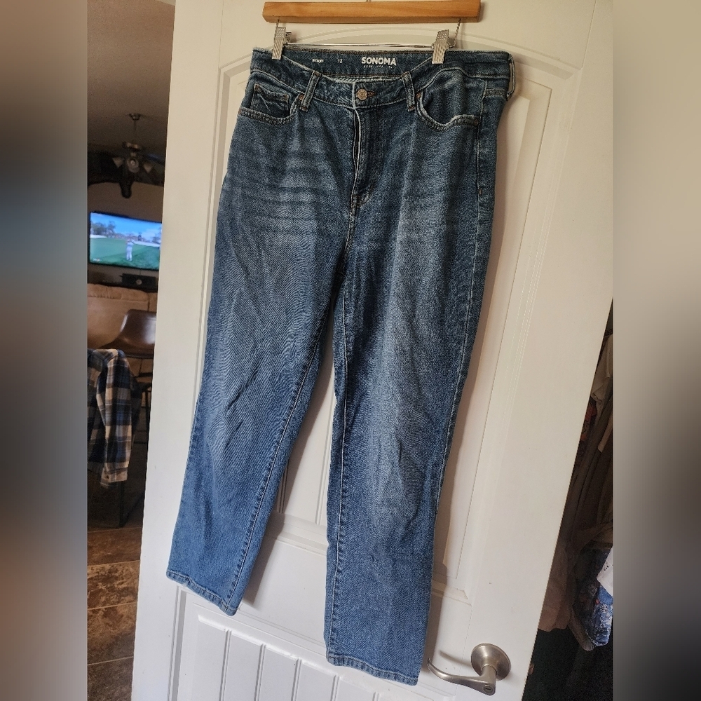 Sonoma Straight Leg Jeans Women’s Size 12 Medium Wash Classic Denim